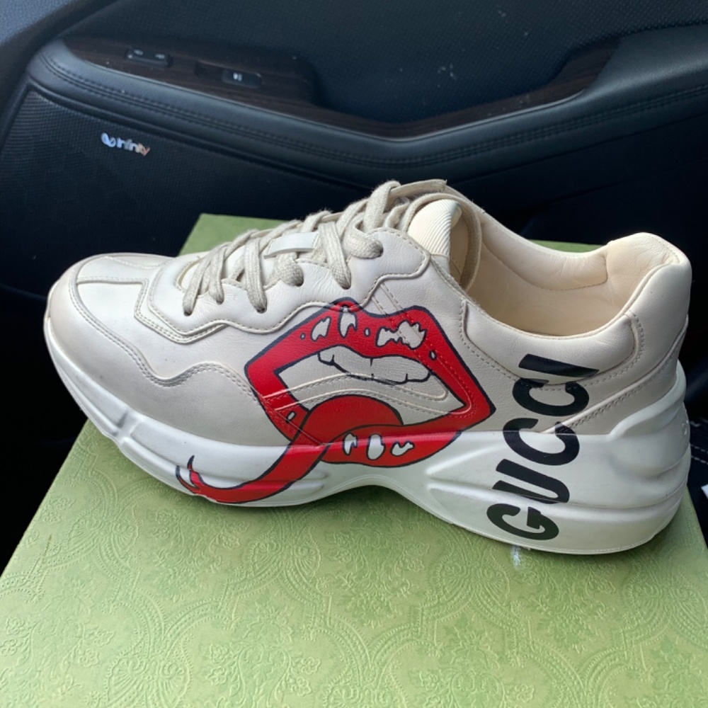 Men’s Gucci Rython Sneakers - Picture 2 of 4